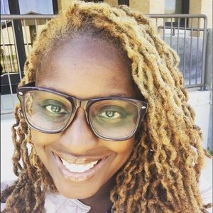 Meet Your Posher - Kia